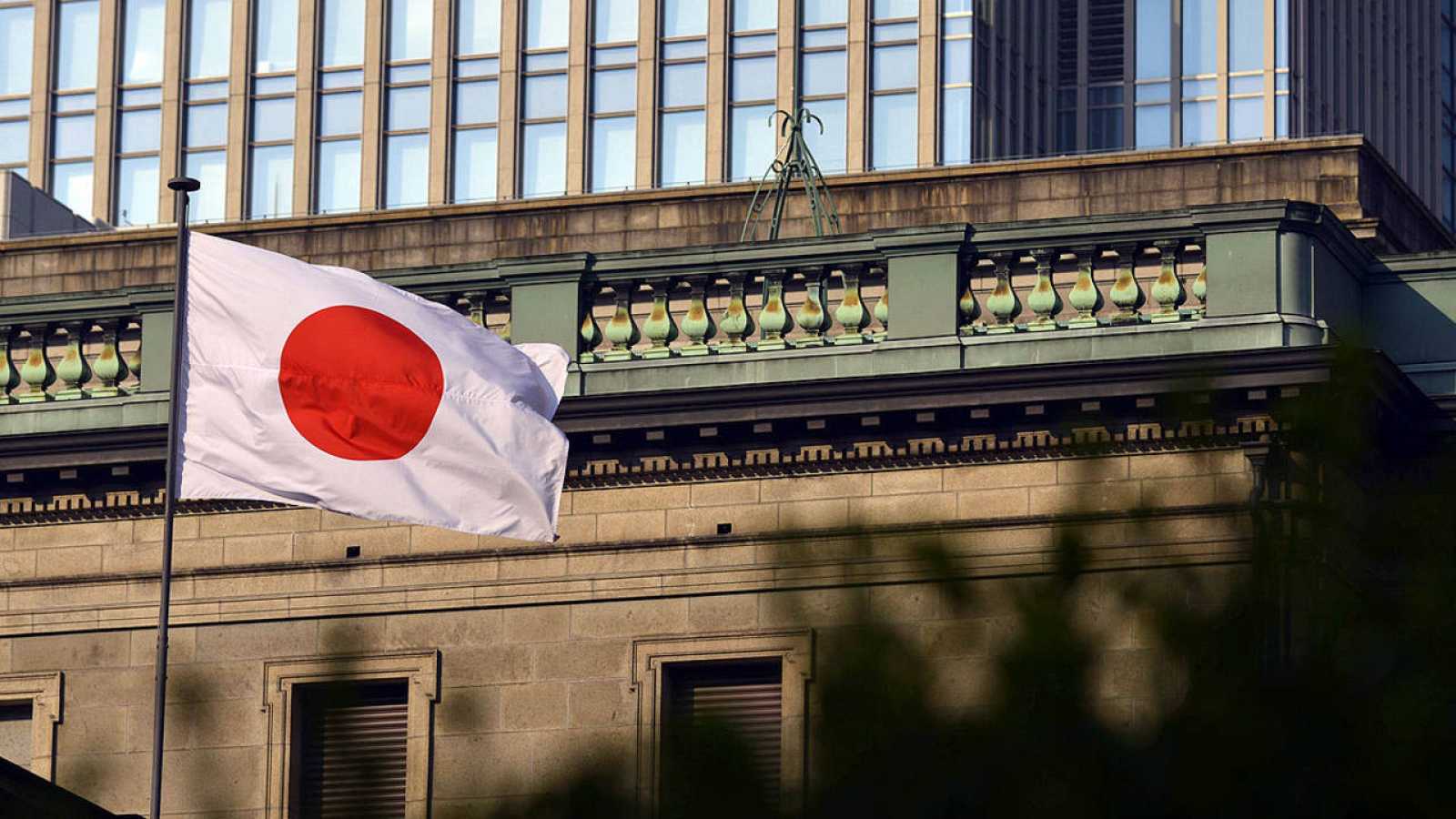 El ex ministro japonés Nakao, valora las recientes decisiones del BoJ y el gobierno japonés