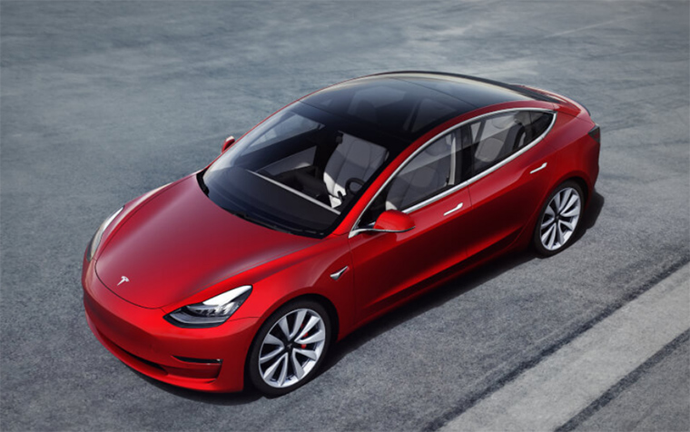 Tesla Model 3.
